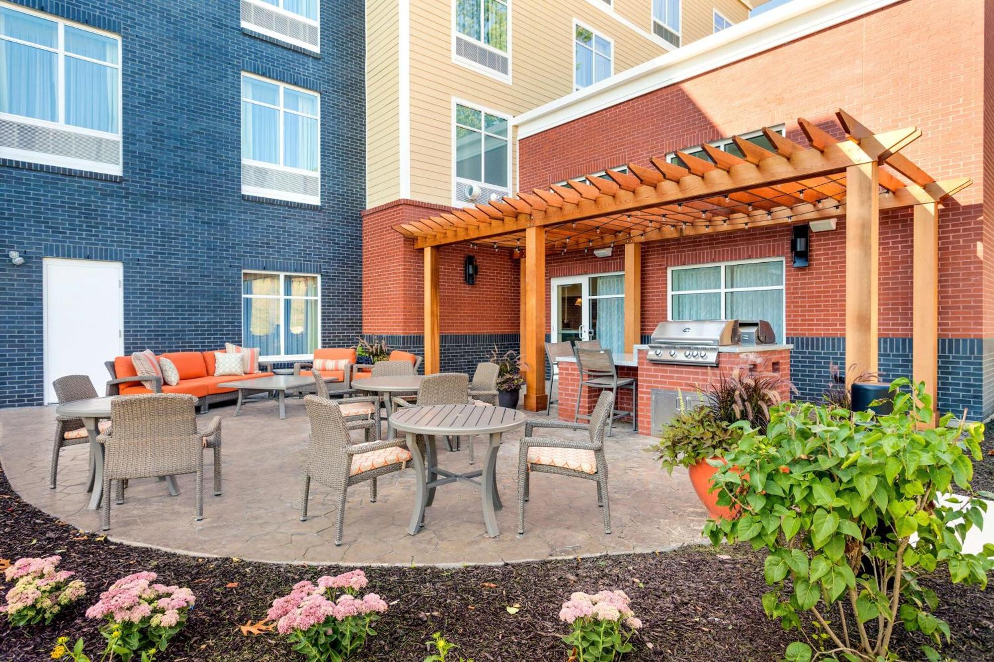 Homewood Suites By Hilton Gateway Hills Nashua Exterior foto